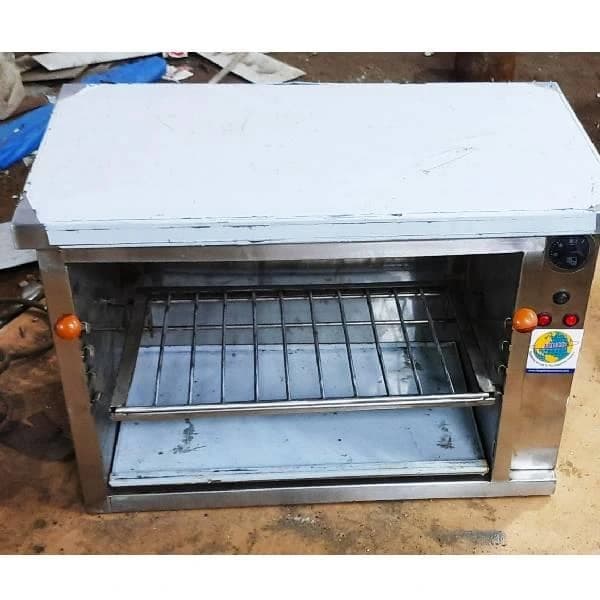 Electric Salamander with swivel shelf