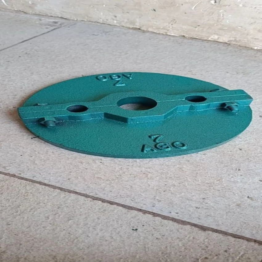 Cast Iron Submersible Bore Cap, Size: 12 inch