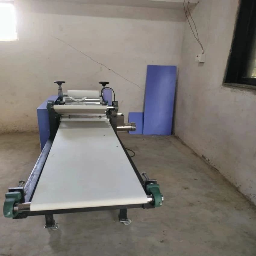 Portable Papad Making Machine With Extruder, For Commercial, Capacity: 40 Kg Per Hour