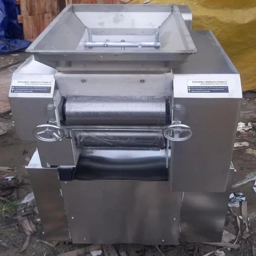 SS Noodles Making Machine, Capacity: 250 KG