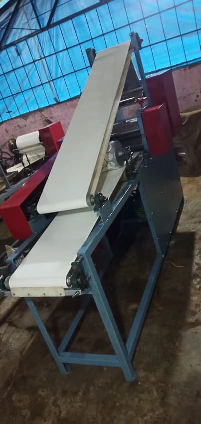 50Kg/Hr Namak Para Making Machine