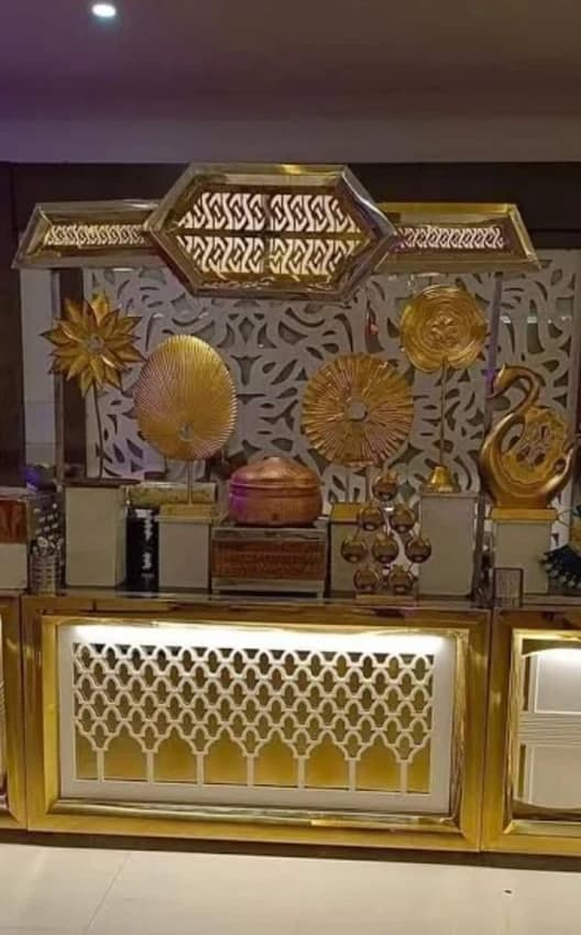 Stainless Steel Golden Wedding Catering Counter