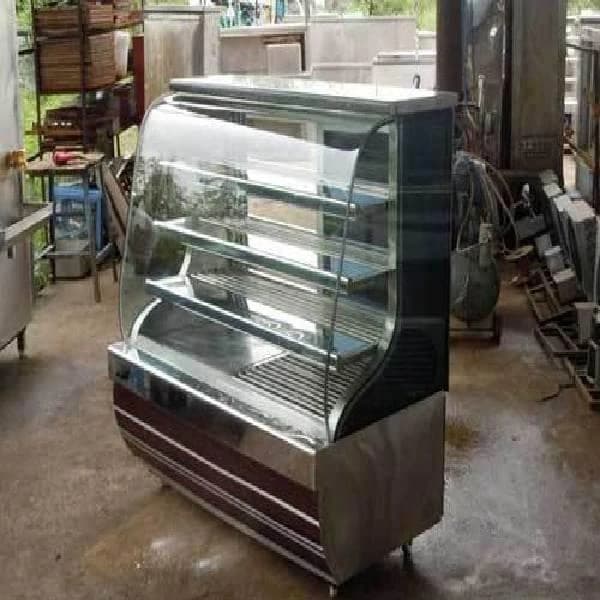 Cake Display Counter