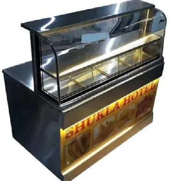 Chat Counter Display Case