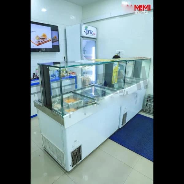 Stainless Steel Ice Cream Display Counter