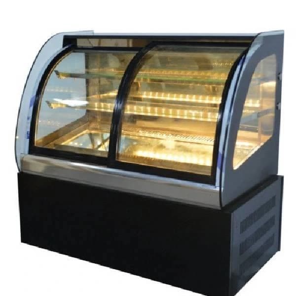 Curve Bakery Showcase