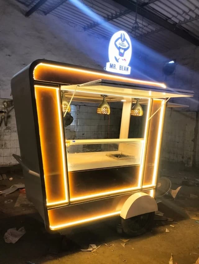 Model Food Cart