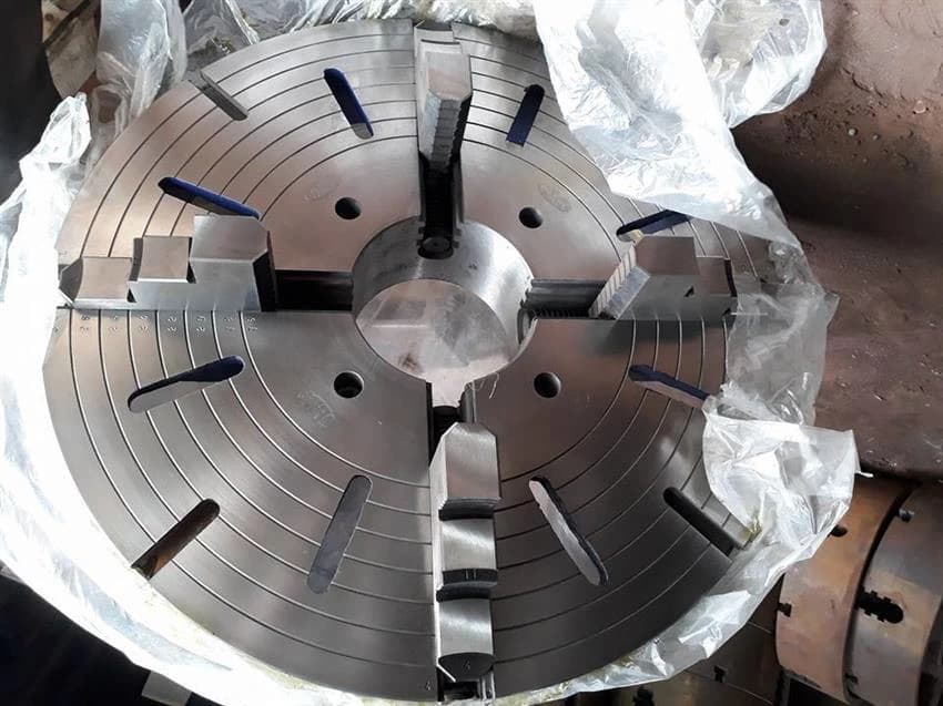 24 Inch Cast Iron Heavy Duty 4 Jaw Independent Chucks, Standard