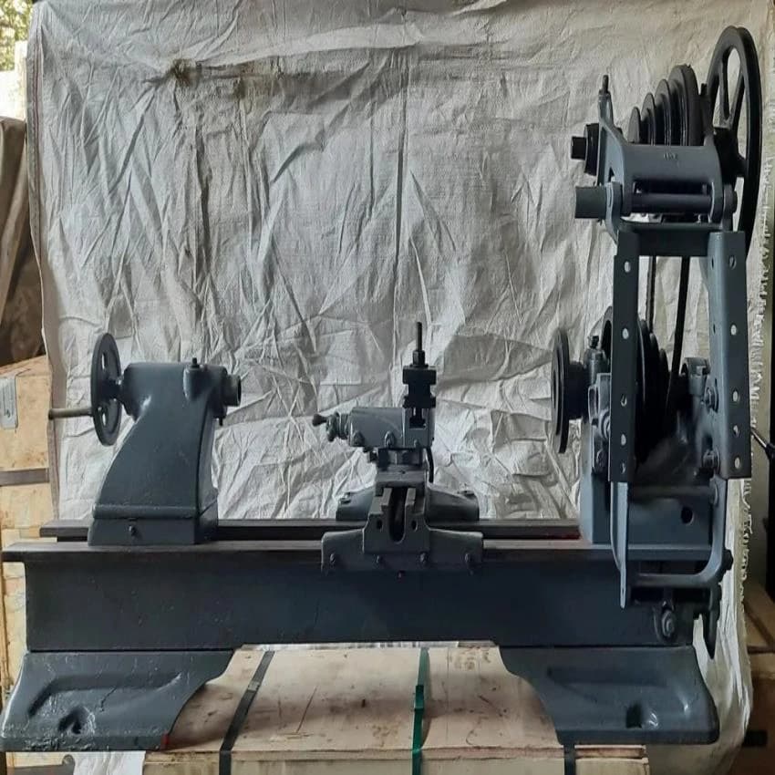 3 Feet Mini Lathe Machine, 20 mm