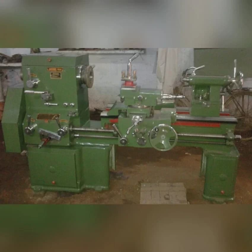 6 Ft Lathe Machine, 1000 mm
