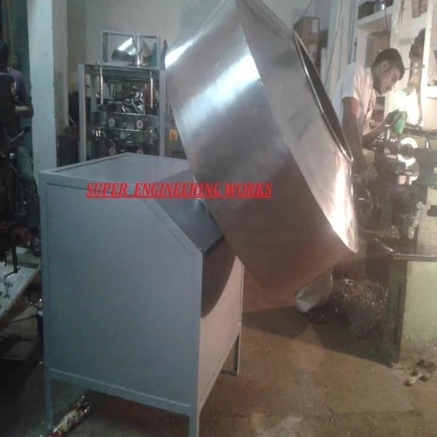 New Stainless Steel Namkeen Masala Mixing Machine, Capacity (kilogram): 10 kg