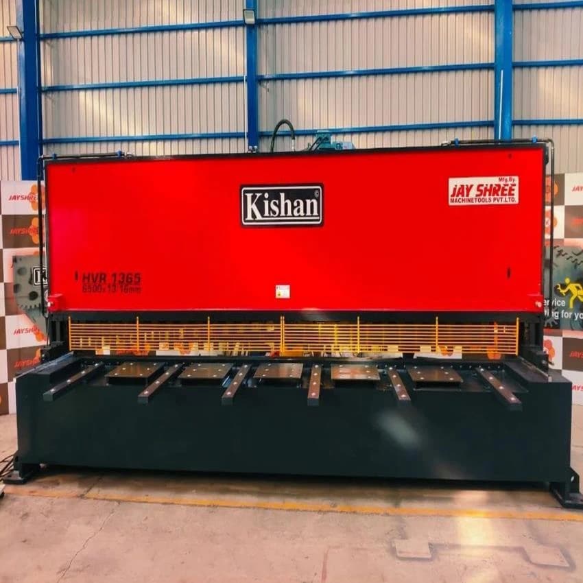Nc HYDRAULIC GUILLOTINE SHEARING, For Automobile, Shearing Thickness: 8 MM