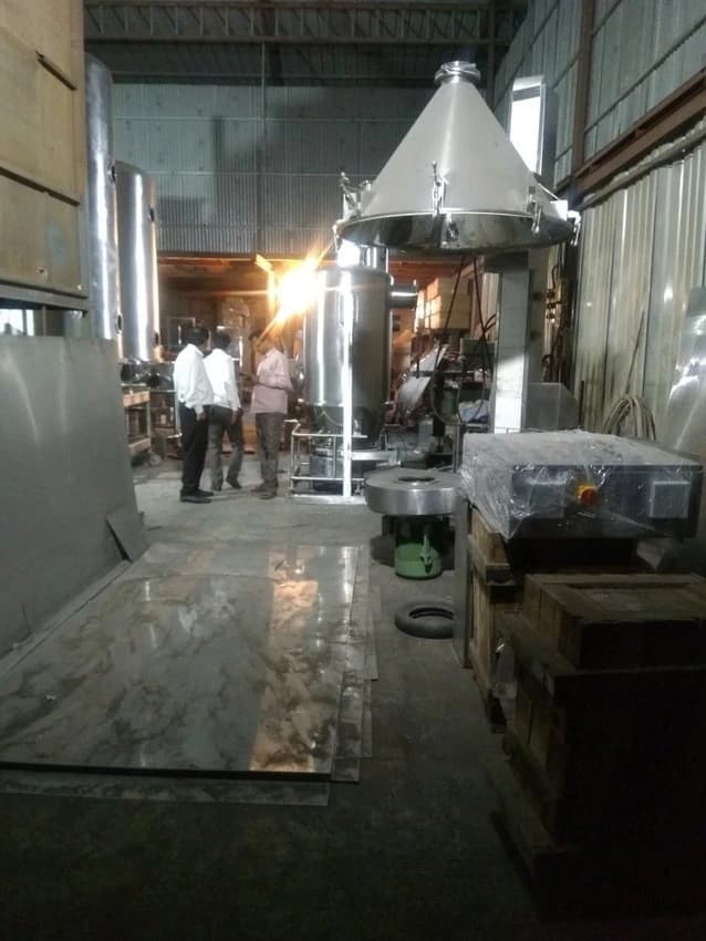 Goods Lift FBD Bowl Lifter & Tippering Device, Capacity: 50 kgs