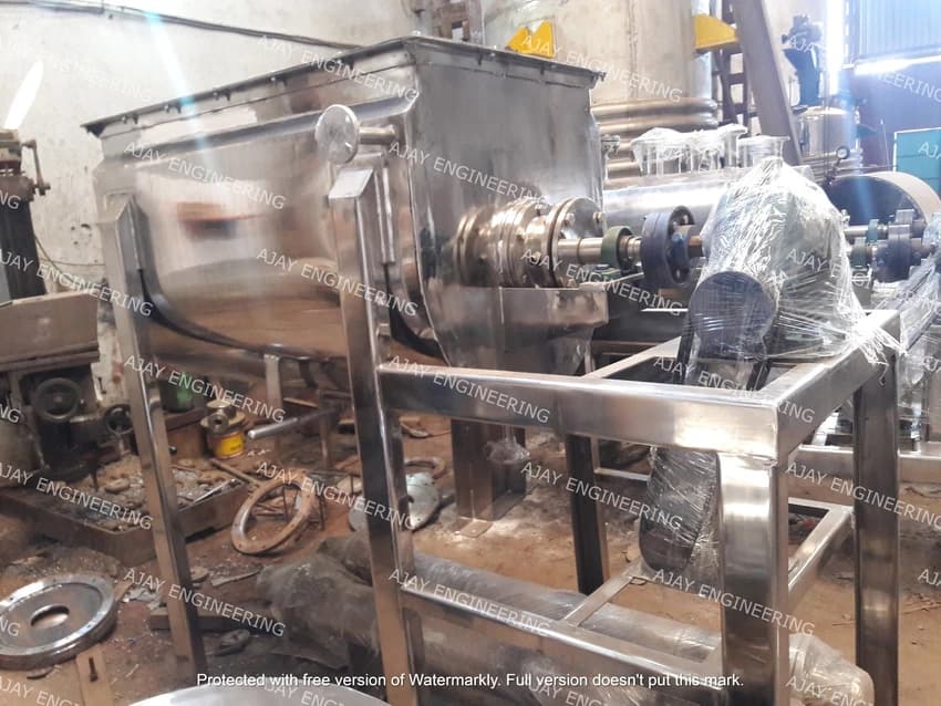Ribbon Blender, Capacity: 1000L