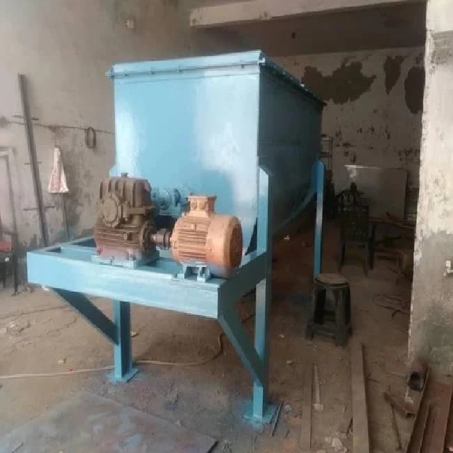 Feed Mixer Machine