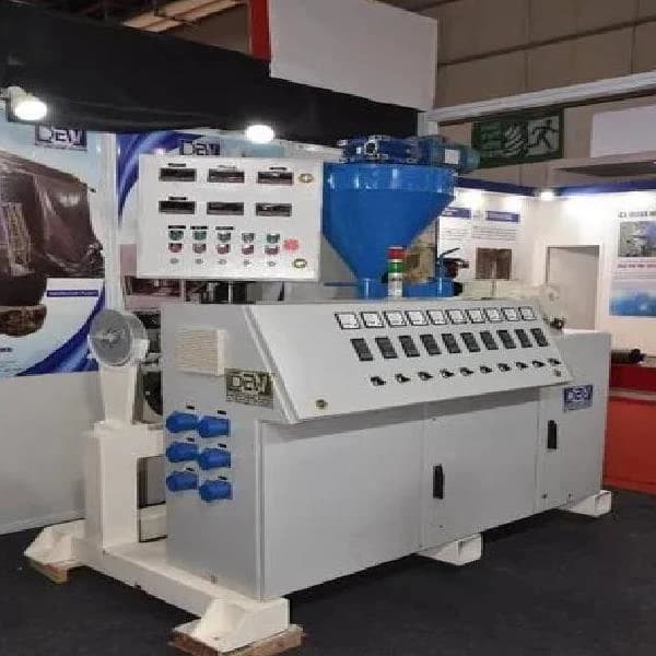 Twin Screw Extruders