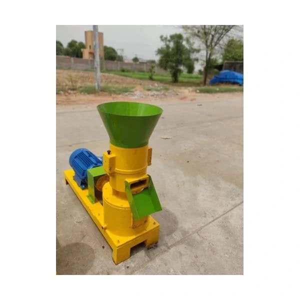 Poultry feed machine