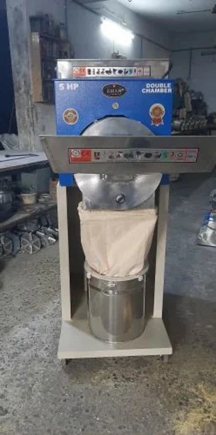 Semi Automatic 5 HP Pulverizer Machine For Masala, 50 Kg/hr