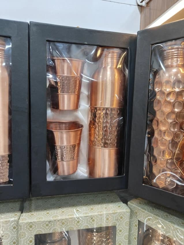 Copper Bottle Gift Set, Size: 1000 ml, Packaging Type: Box