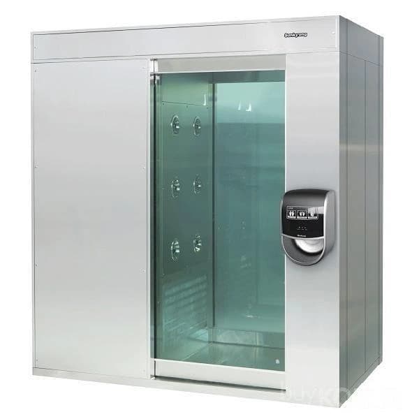SS 304 50 Hz Innovative Air Shower, For Pharmaceutical, Model Name/Number: IASM001