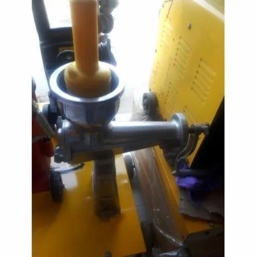 Hand Juicer