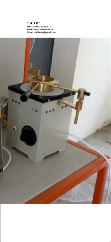 Cleavland Flash Point and Fire Point Apparatus
