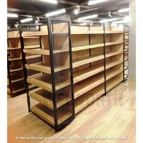 4-Pole Wooden Center Rack