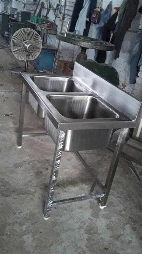 Table sink