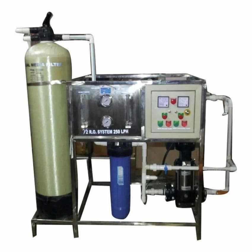 250 LPH Domestic RO Water Plant, FRP
