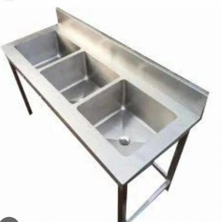 Three Sink Washing Unit, Size: 72x24x34 Inch
