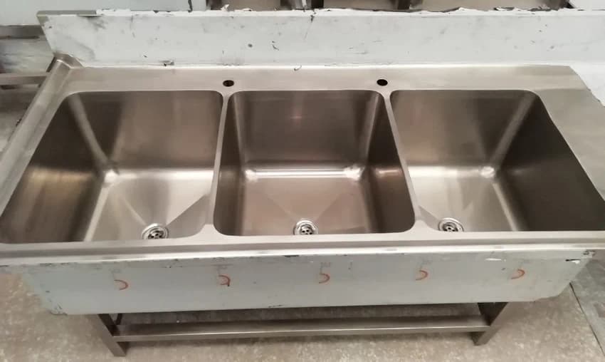 SS Three Sink Unit