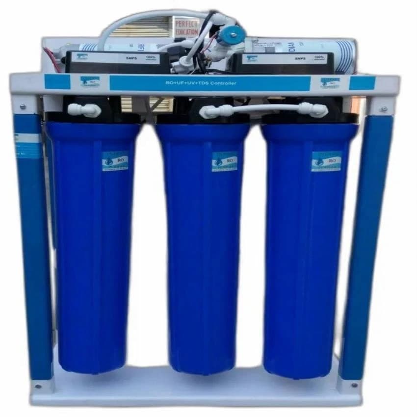 100 LPH Industrial RO System, FRP