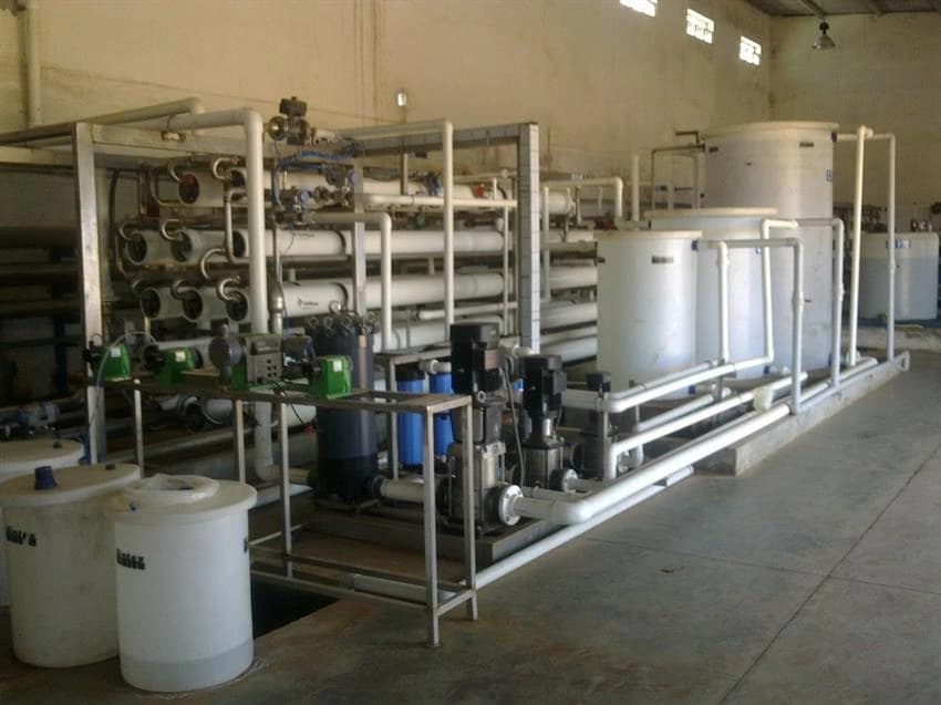 Automatic,Semi-Automatic Borewell Water Containerized Seawater Desalination Plant