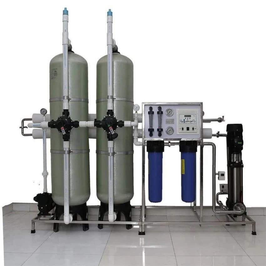 3000 LPH Commercial RO Water Treatment Plant, FRP