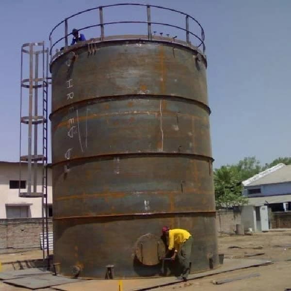 Vertical Storage Tank
