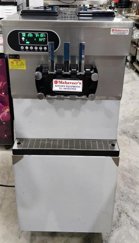 Softy Ice Cream Machine
