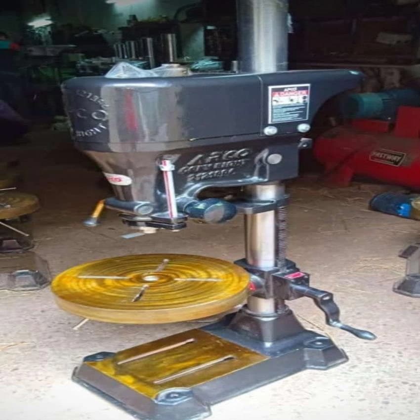 90kg 20 mm 19mm Gear Pillar Type Drill Machine, Model Name/Number: Apco