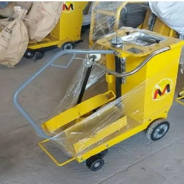 Floor Saw Machine