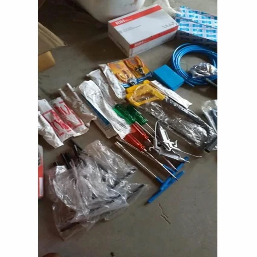 Mild Steel Black Two Wheeler Tools Set, Service Center