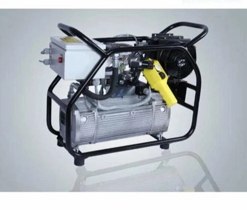 UHS 1.5 Hp Hydraulic Torque Wrench, 240 V, 75 Kg(approx)