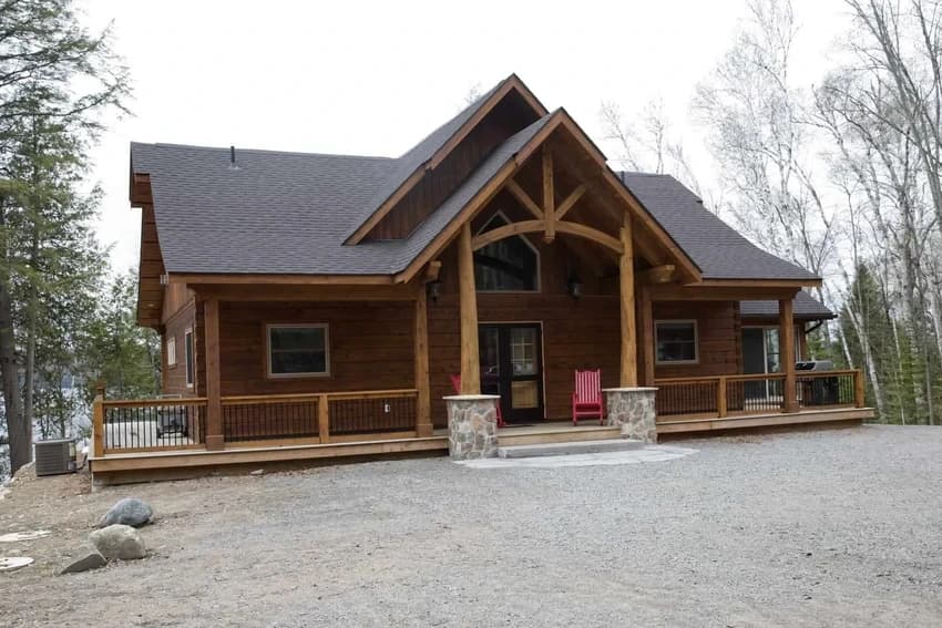 Prefabricated Wooden Farmhouse Construction Service