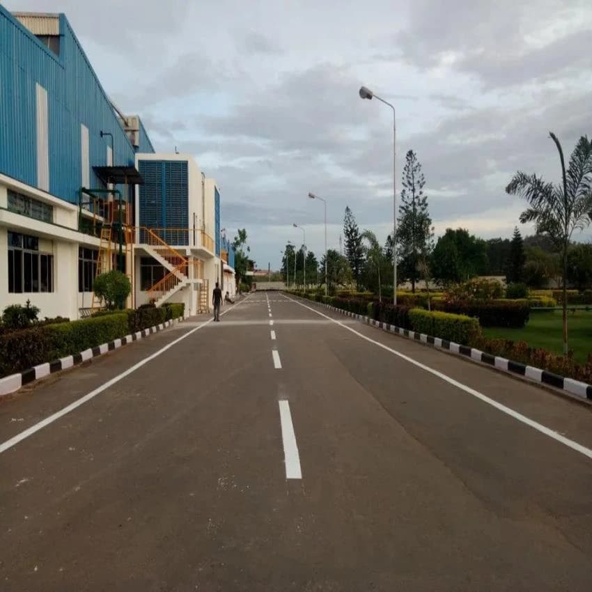 College Tar Road Contractors