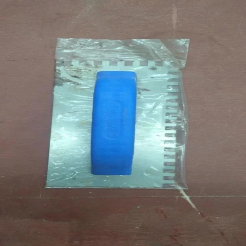 Plastic Steel Tile Adhesive Trowel, For Construction