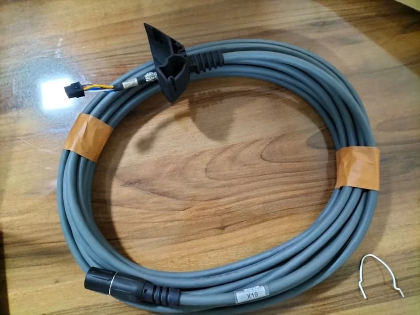 00-181-563 KUKA KRC4 KCP4 Teach Pendant Cable 10 Mtrs 00-174-901