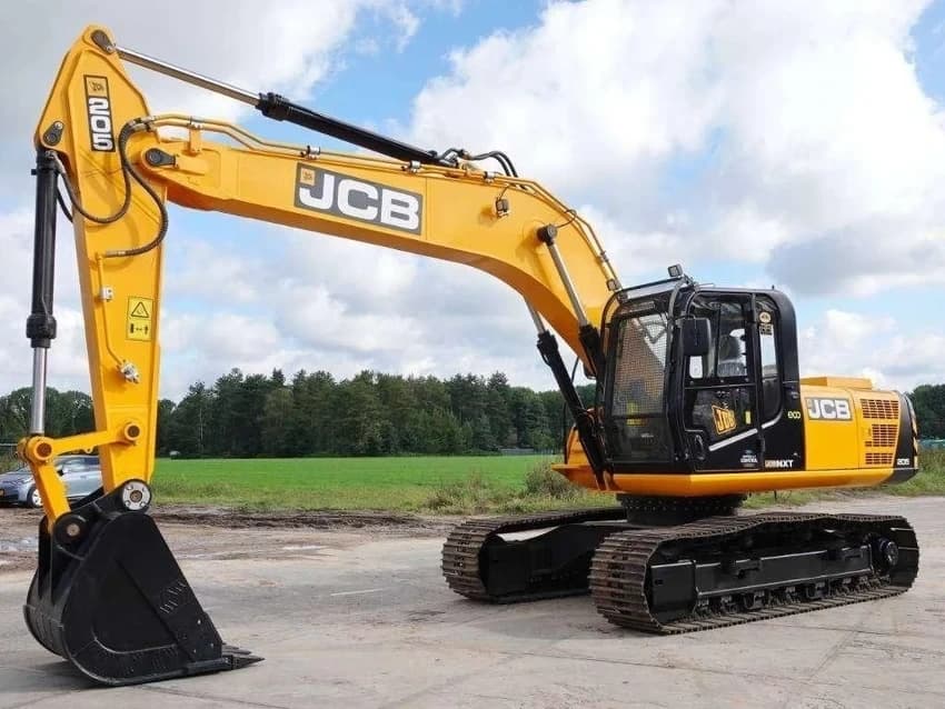 Hydraulic Excavator Rental Service