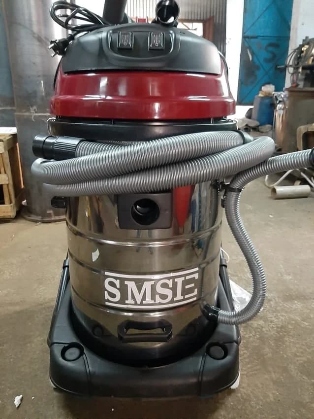 SMVC-02 2800 Vacuum Cleaner