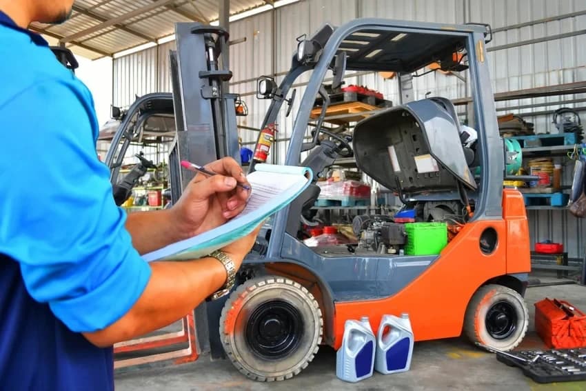 Forklift Maintenance Service