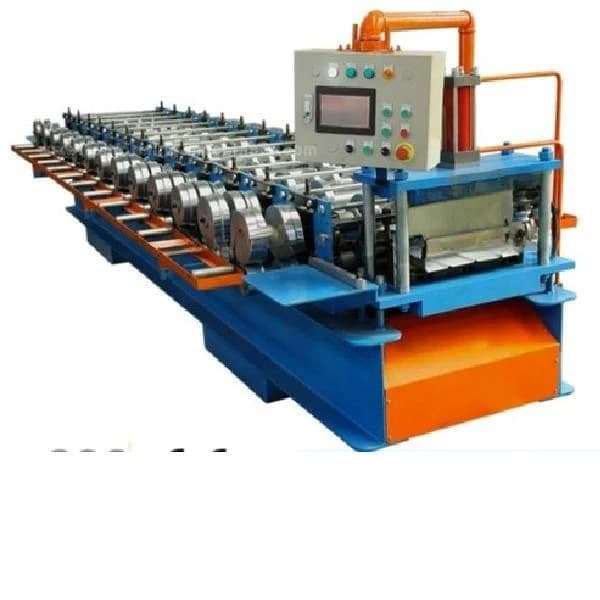 Standing Seam Profile With Seaming Machine