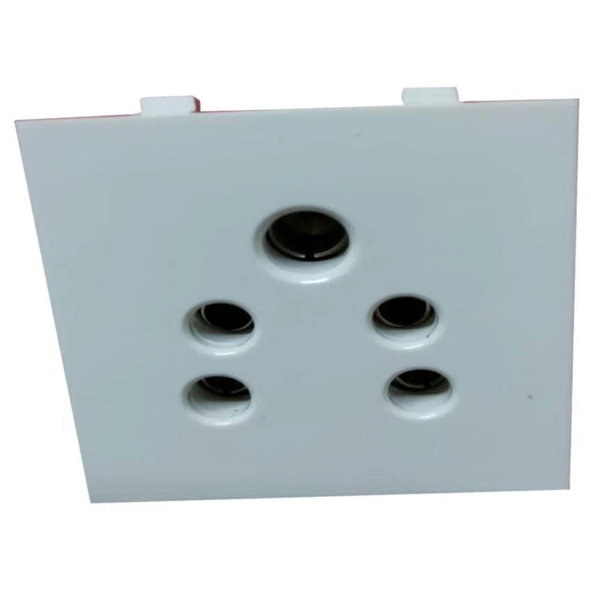 White 6 Amp 5 Pin Socket