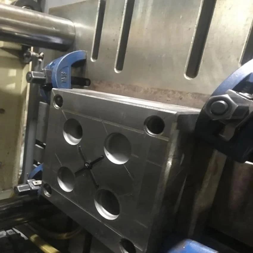 Polished Leveler Mould, For Injection Moulding